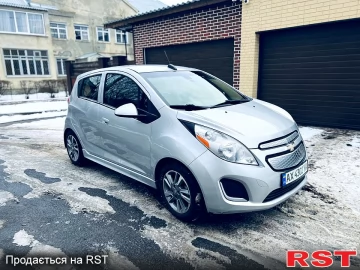 Авто Chevrolet Spark 2015 № 7440937