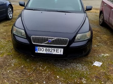 Авто Volvo V50 2004 № 7448672