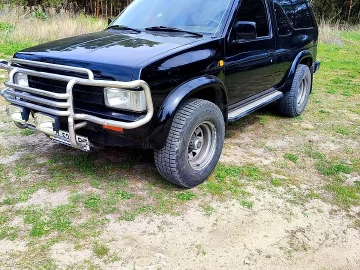 Авто Nissan Terrano 1988 № 7449760
