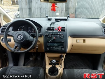 Авто Volkswagen Touran 2011 № 7450614