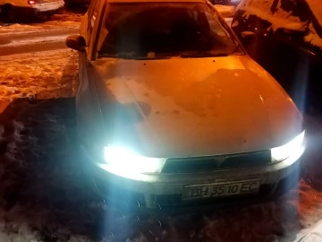 Авто Mitsubishi Galant 2001 № 7452871