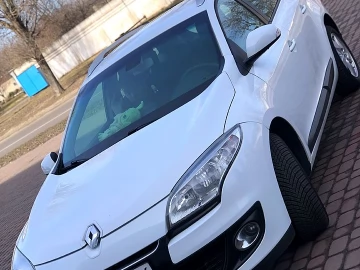 Авто Renault Megane 2013 № 7459433