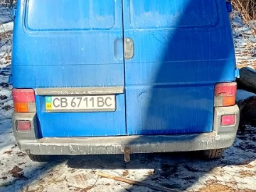 Авто Volkswagen Transporter 2000 № 7461769