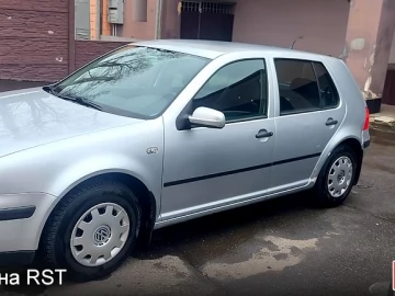 Авто Volkswagen Golf 2001 № 7463838