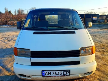 Авто Volkswagen Transporter 1992 № 7467250