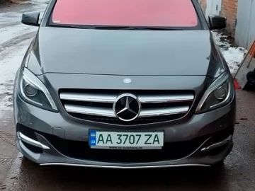 Авто Mercedes B-Class 2017 № 7468762