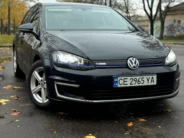 Авто Volkswagen E-Golf 2014 № 7470201