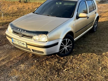 Авто Volkswagen Golf 2001 № 7473727
