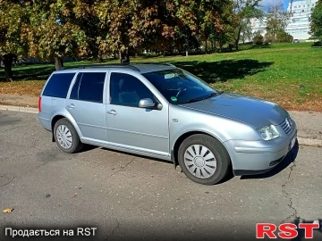 Авто Volkswagen Golf 2001 № 7477983