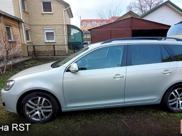 Авто Volkswagen Golf 2010 № 7482308