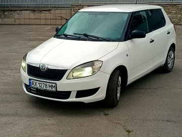 Авто Skoda Fabia 2012 № 7483101
