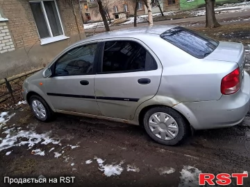 Авто Chevrolet Aveo 2005 № 7483330