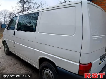Авто Volkswagen Transporter 2000 № 7483737