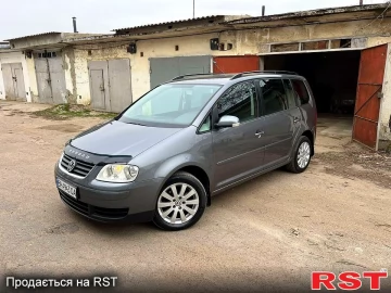 Авто Volkswagen Touran 2005 № 7486029