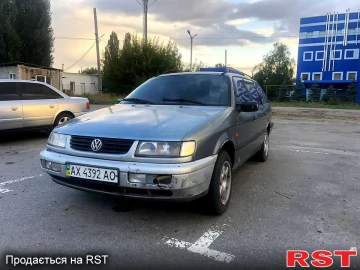 Авто Volkswagen Passat 1995 № 7486542