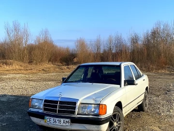 Авто Mercedes C-Class 1987 № 7486718