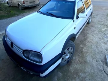 Авто Volkswagen Golf 1994 № 7486762