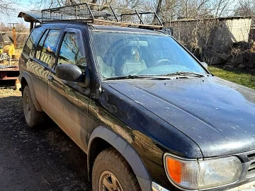 Авто Nissan Pathfinder 1998 № 7487807