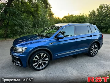 Авто Volkswagen Tiguan 2018 № 7488557