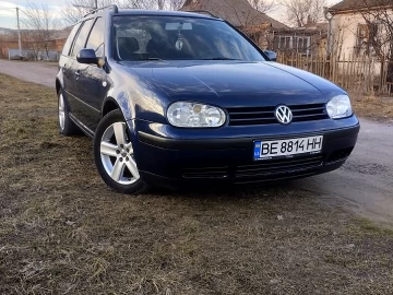 Авто Volkswagen Golf 1999 № 7488835
