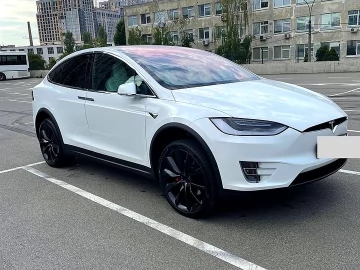 Авто Tesla Modelx 2017 № 7490936