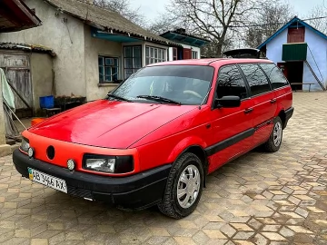 Авто Volkswagen Passat 1993 № 7492188