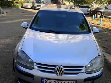 Авто Volkswagen Golf 2004 № 7492448