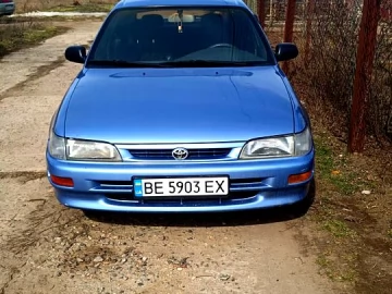 Авто Toyota Corolla 1995 № 7492956