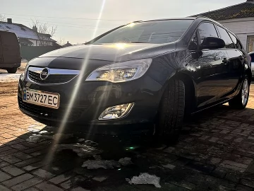 Авто Opel Astra 2011 № 7495234