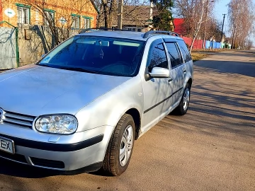 Авто Volkswagen Golf 2001 № 7495938