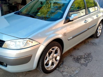 Авто Renault Megane 2005 № 7497798