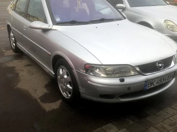 Авто Opel Vectra 2000 № 7497810