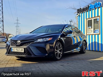 Авто Toyota Camry 2018 № 7500026