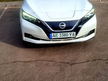 Авто Nissan Leaf 2021 № 7500124