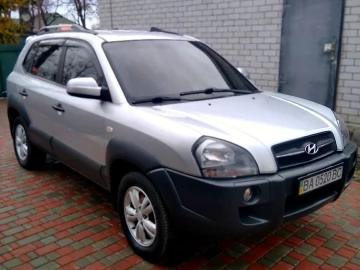 Авто Hyundai Tucson 2009 № 7500351