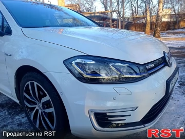 Авто Volkswagen E-Golf 2019 № 7501961