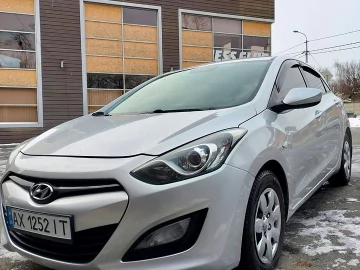 Авто Hyundai I30 2012 № 7502029