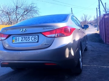 Авто Hyundai Elantra 2012 № 7502269