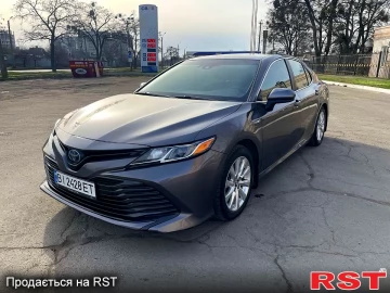 Авто Toyota Camry 2018 № 7503240