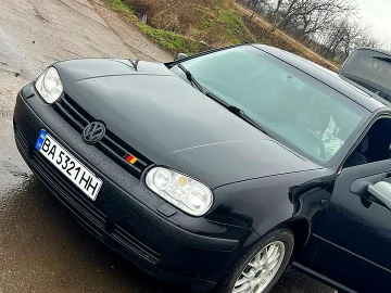 Авто Volkswagen Golf 1998 № 7508207