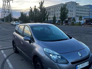 Авто Renault Grandscenic 2011 № 7508658