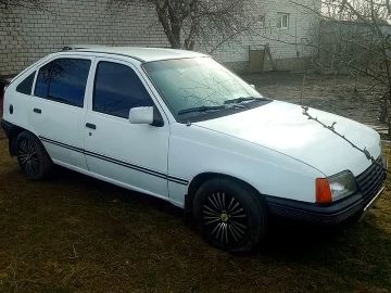 Авто Opel Kadett 1988 № 7509487