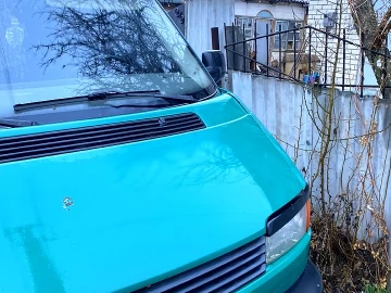 Авто Volkswagen Transporter 1997 № 7509516