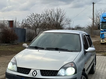 Авто Renault Clio 2002 № 7509650