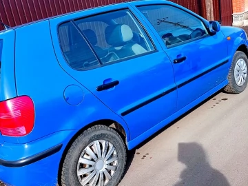 Авто Volkswagen Polo 2000 № 7509790