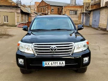 Авто Toyota Landcruiser 2012 № 7511021