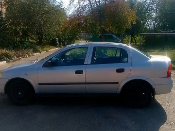 Авто Opel Astra 2004 № 7512239
