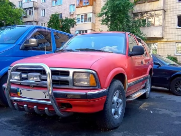 Авто Chevrolet Blazer 1995 № 7512800