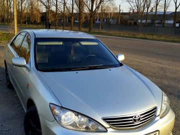 Авто Toyota Camry 2005 № 7518119