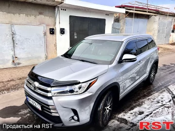 Авто Toyota Highlander 2017 № 7518738